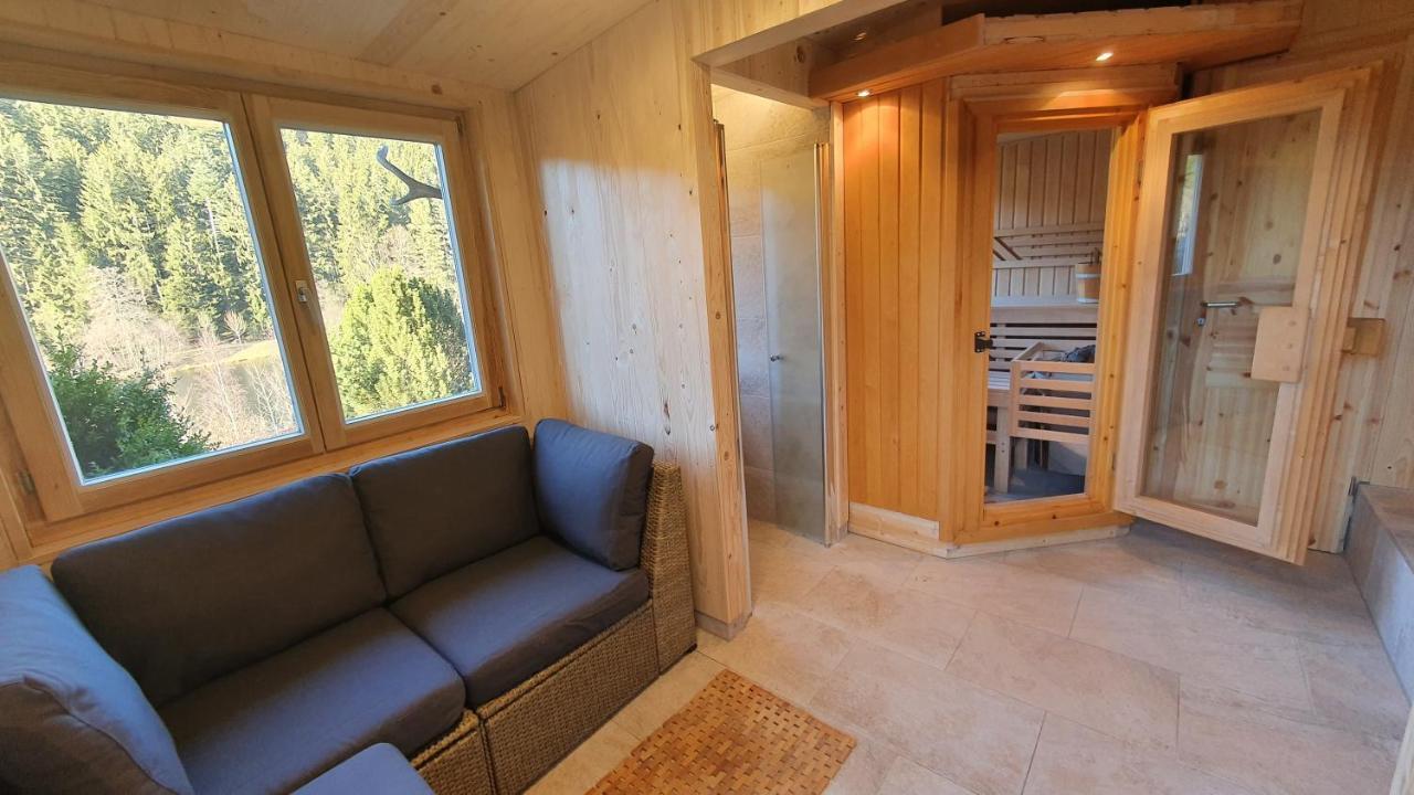 Haus Adler - Komplettes Ferienhaus Am Badesee Эрцгрубе Экстерьер фото